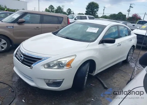 2013 Nissan Altima 2.5 S from USA, damaged, VIN 1N4AL3AP0DN490107